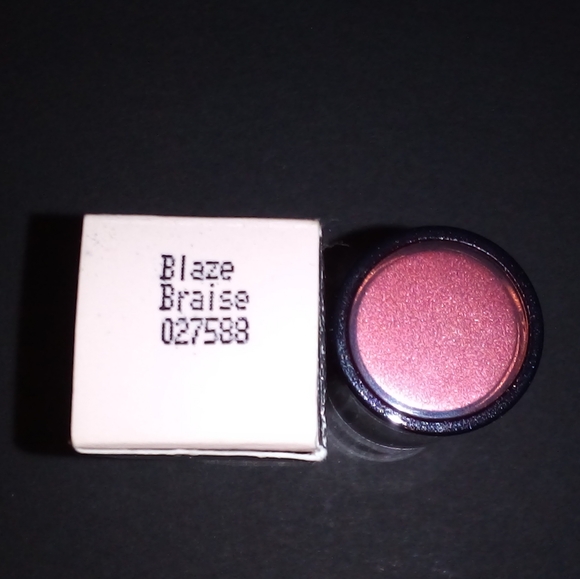 💄BLAZE Creme Lipstick by Mary Kay - Picture 7 of 7